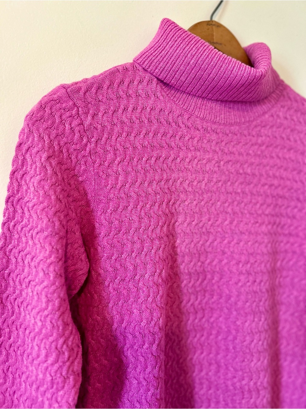 Vintage Lands End 100% Cotton Textured Knit Turtleneck Sweater Barbieccore Pink